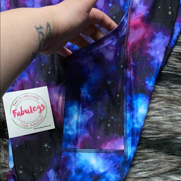 FabuLegs Galaxy Tie Dye Couture Leggings Pockets - Picture 3 of 6